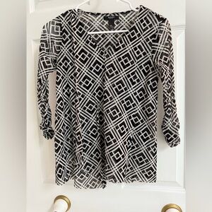 Alfani Geometric Black and White Women's Top - PP